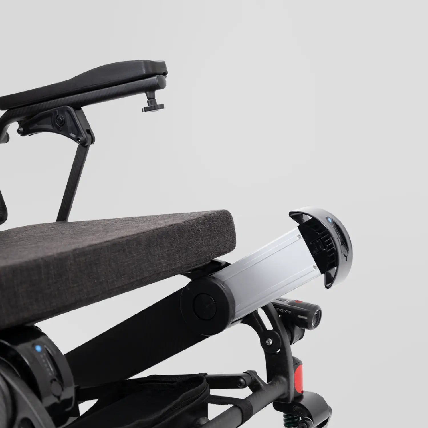 High-tech, portable, foldable electric